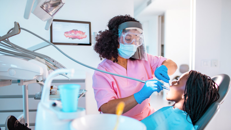 4 Reasons Why You Should Get Yourself a Personal Dentist Today