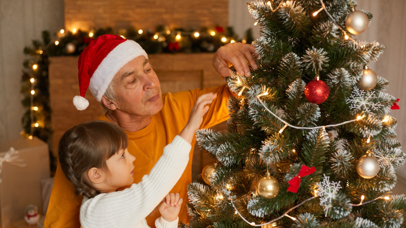 4 Tips for Keeping a Real Christmas Tree Fresh