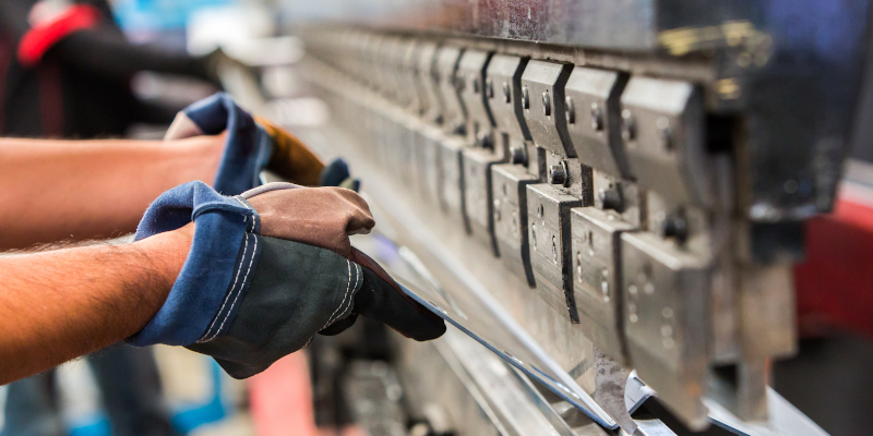 The Top Qualities to Look for in a Metal Fabrication Contractor
