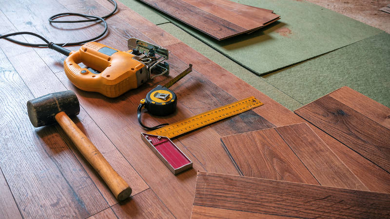How to Hire the Best Flooring Repairs Contractors for Your Home