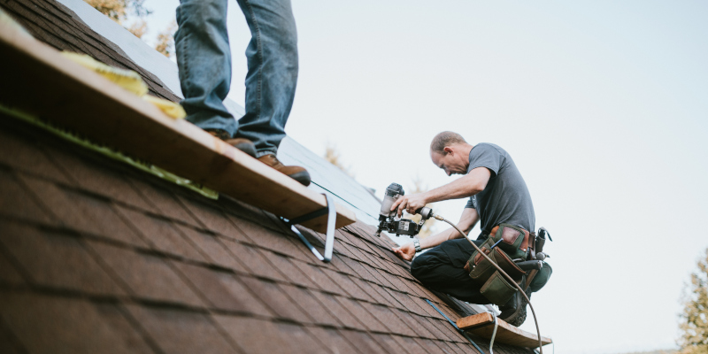 Reasons to Hire a Professional Roofer
