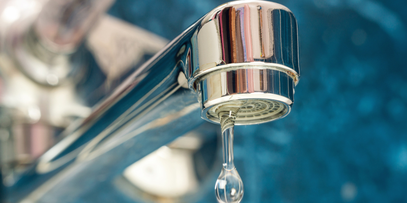 10 Habits That Hurt Water Conservation Efforts